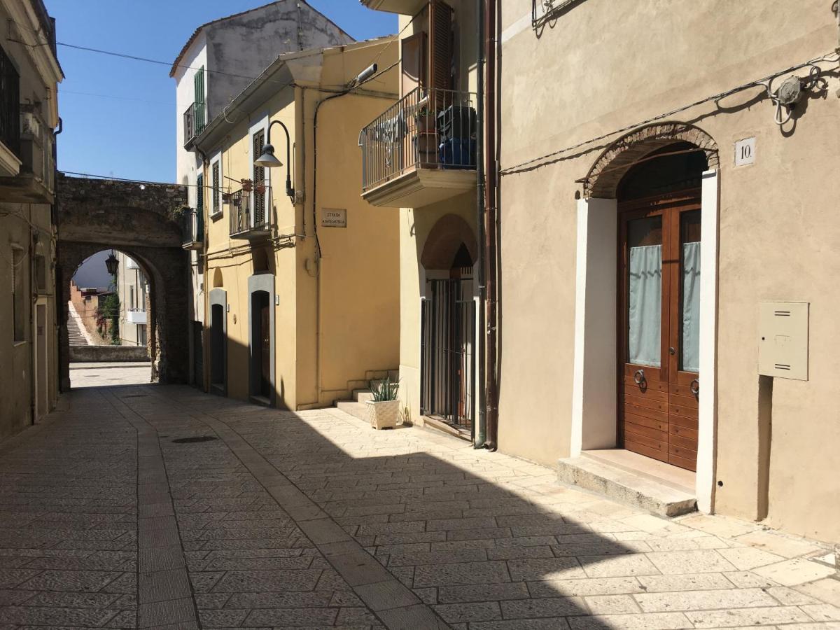 Le Volte Nel Borgo Διαμέρισμα Termoli Εξωτερικό φωτογραφία